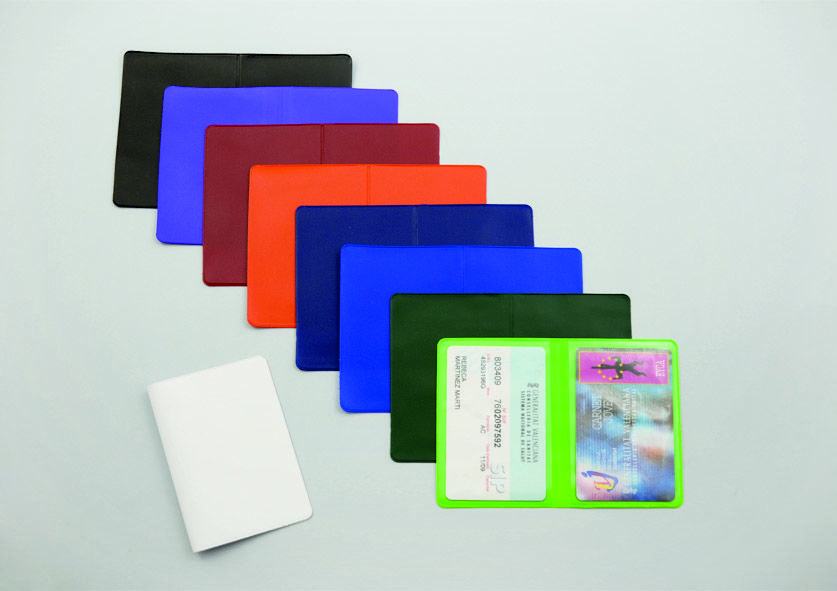 Funda Plástico Tarjetero Doble - Imagen 4