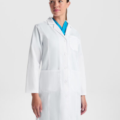 Bata de laboratorio con solapa